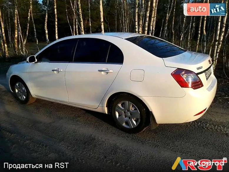 Фото 3 - Geely Emgrand 7 2013