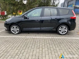 Фото 2 - Renault Scenic 2013