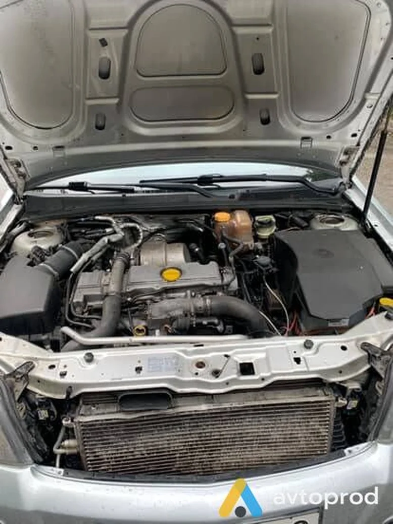 Фото 3 - Opel Vectra 2004
