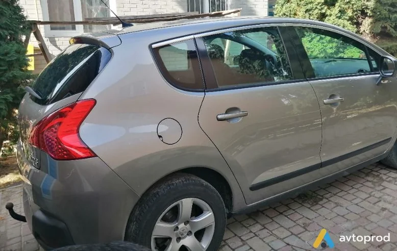 Фото 3 - Peugeot 3008 2010
