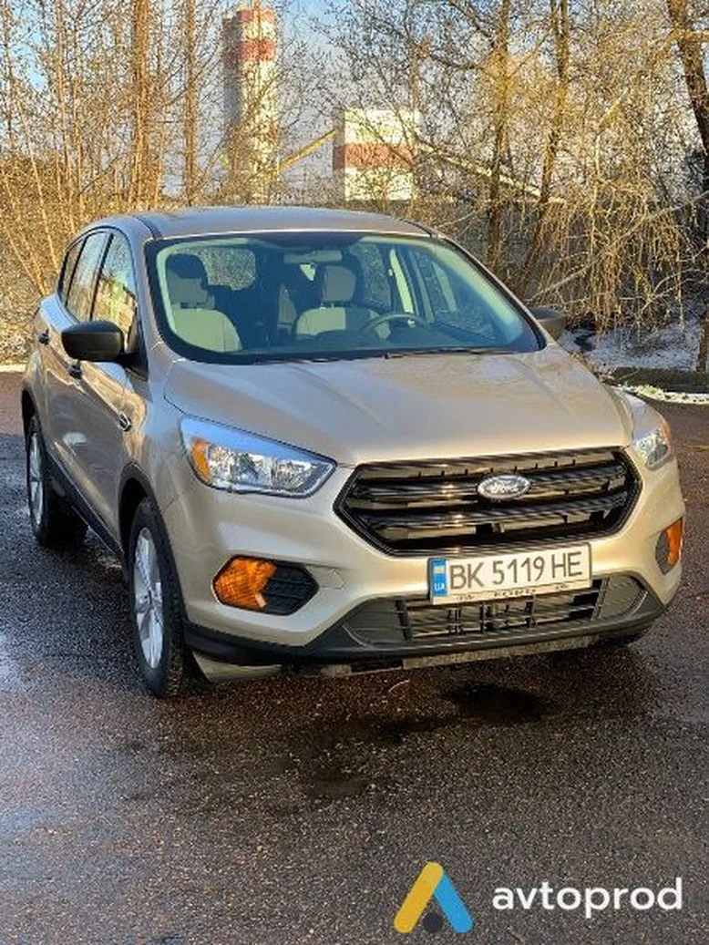 Фото 1 - Ford Escape 2017