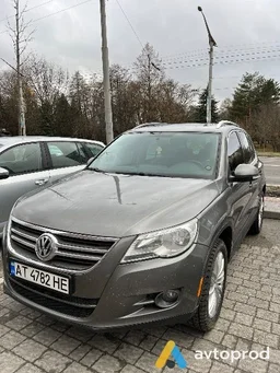 Photo 2 - Volkswagen Tiguan 2010