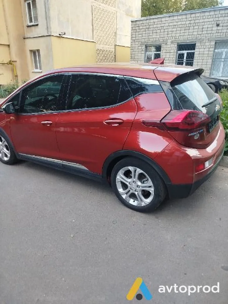 Фото 2 - Chevrolet Bolt 2020