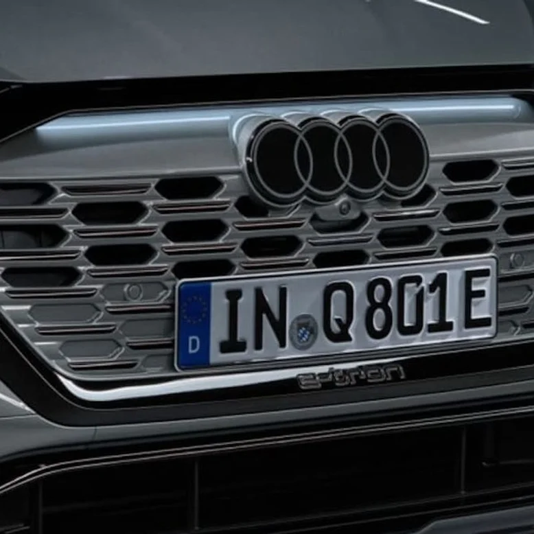 Двовимірні кільця. AUDI змінили логотип.