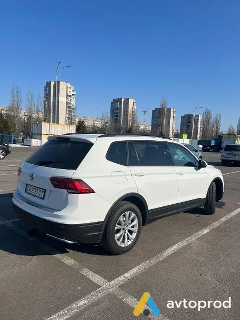 Фото 1 - Volkswagen Tiguan 2019