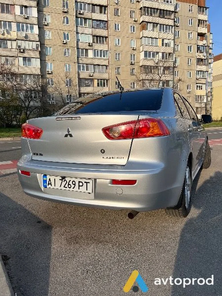 Фото 4 - Mitsubishi Lancer 2009