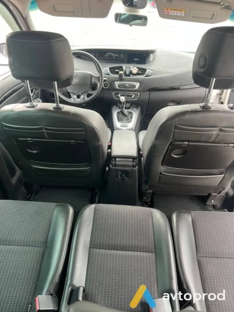 Фото 4 - Renault Scenic 2016