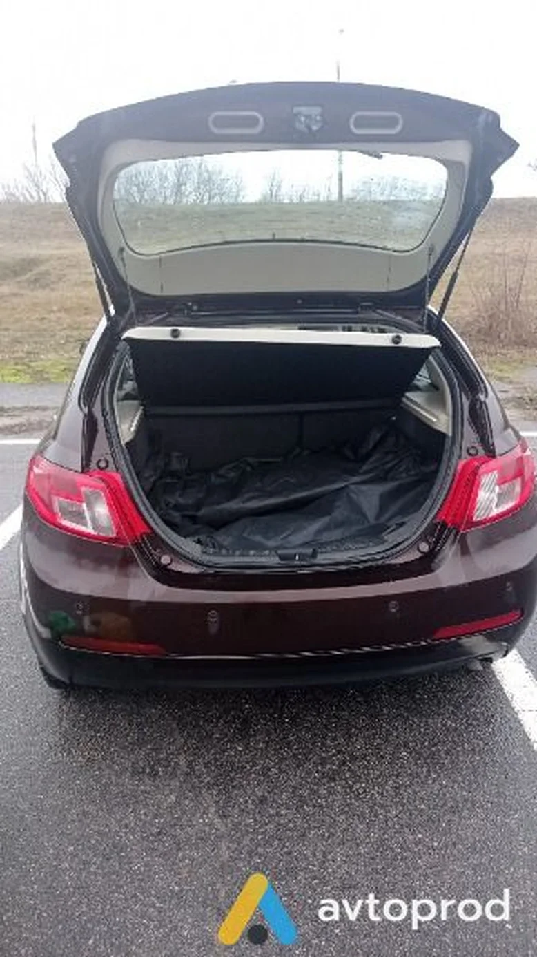 Фото 3 - Geely Emgrand 7 2012