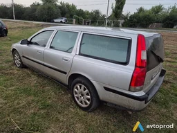 Photo 4 - Volvo S70 2000