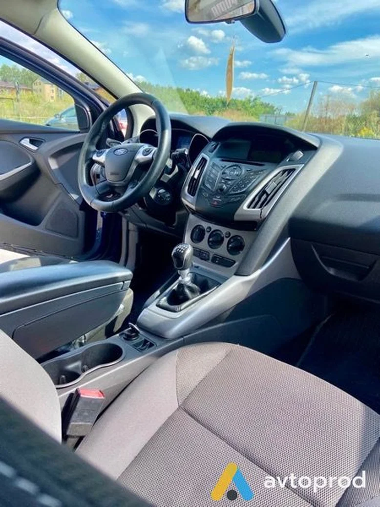 Фото 4 - Ford Focus 2013