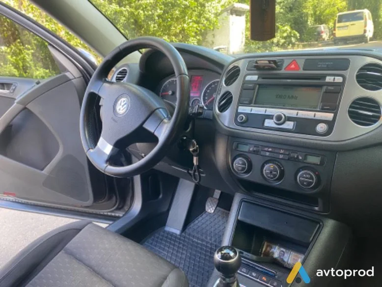 Фото 4 - Volkswagen Tiguan 2008