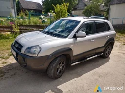 Photo 3 - Hyundai Tucson 2005