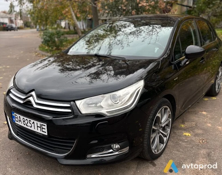 Фото 1 - Citroen C4 2010