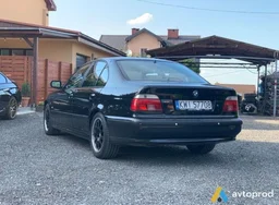 Photo 2 - BMW 5er 2000