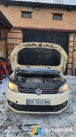 Photo 2 - Volkswagen Touran 2012