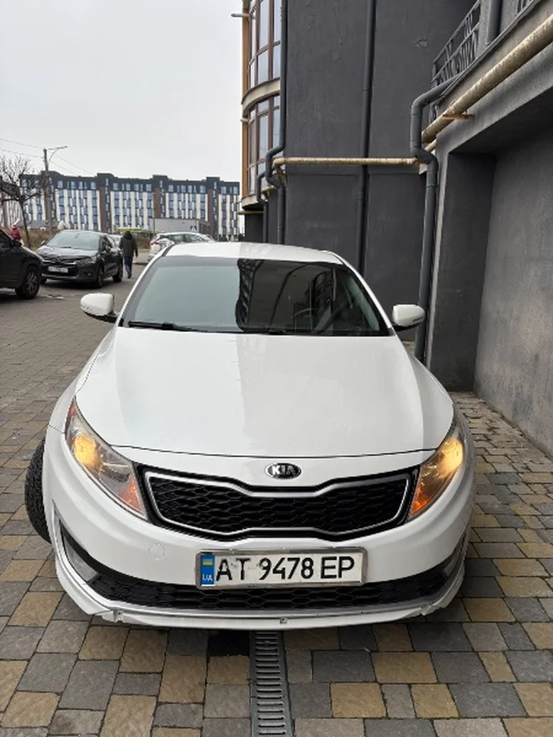 Фото 2 - Kia Optima 2012
