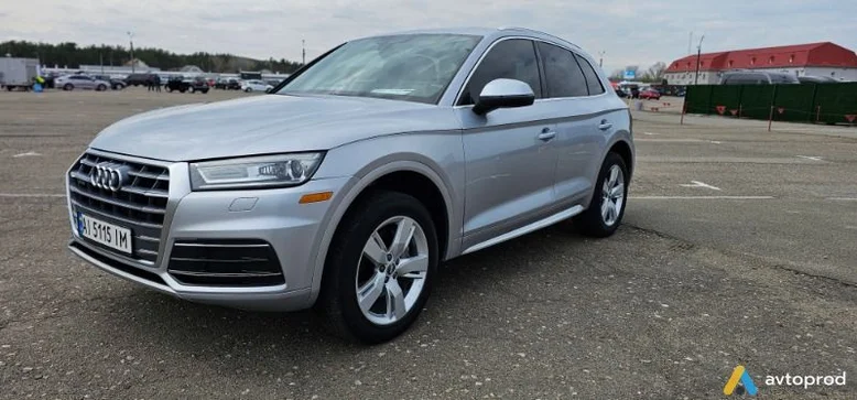 Фото 1 - Audi Q5 2019