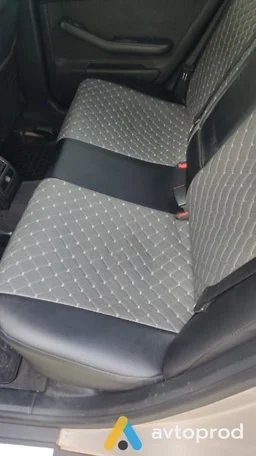 Photo 4 - Audi A6 2000