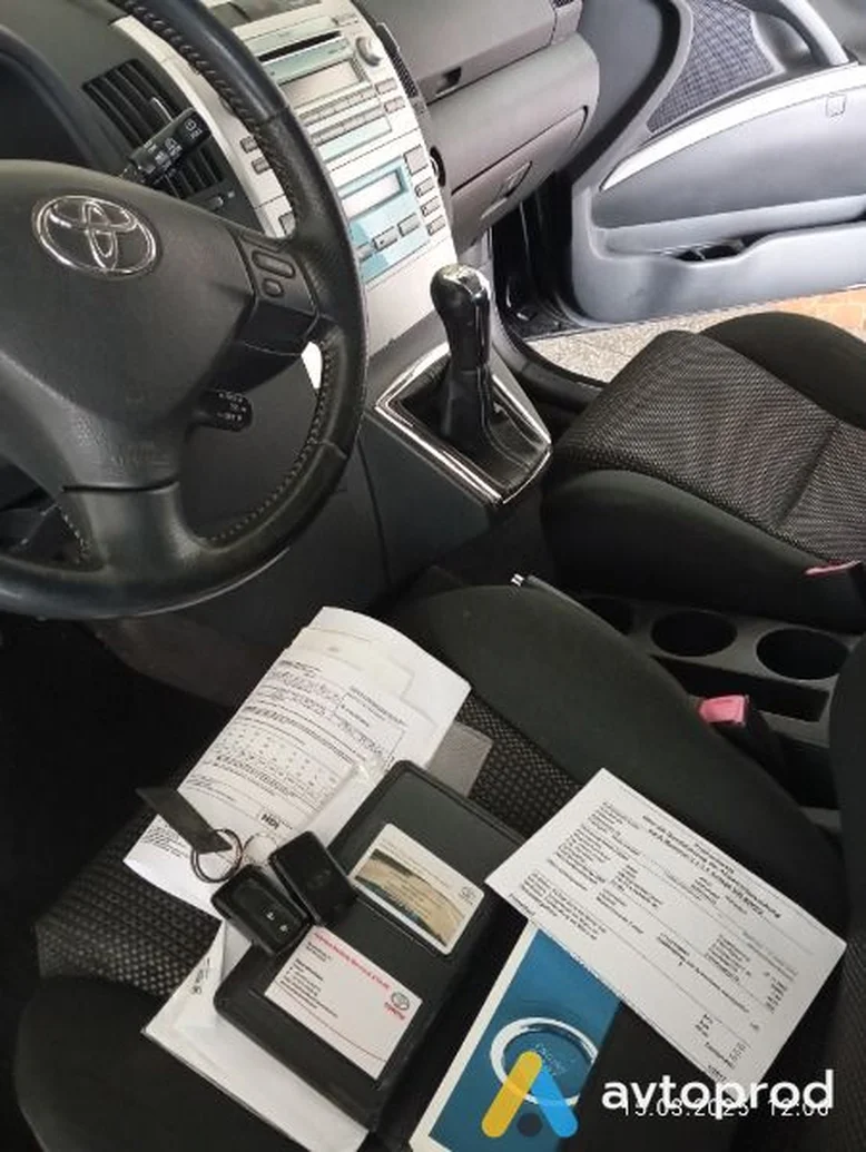 Фото 1 - Toyota Corolla 2007