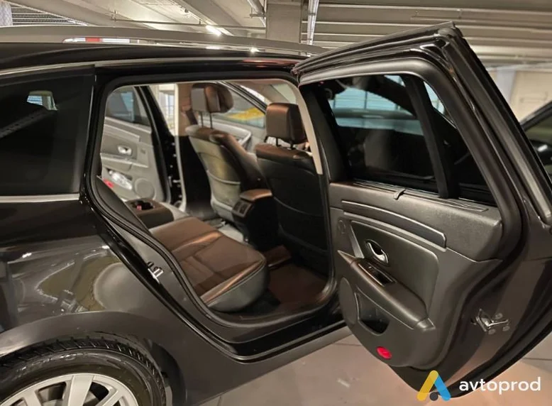 Фото 2 - Renault Laguna 2010