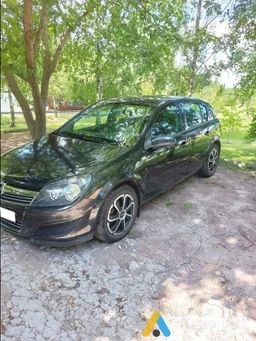 Фото 3 - Opel Astra 2012