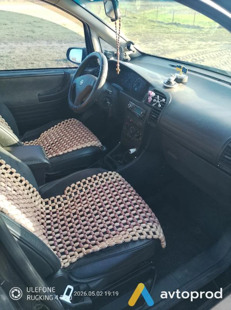 Photo 1 - Opel Zafira 2000