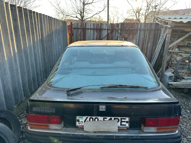 Фото 1 - Renault 25 1987