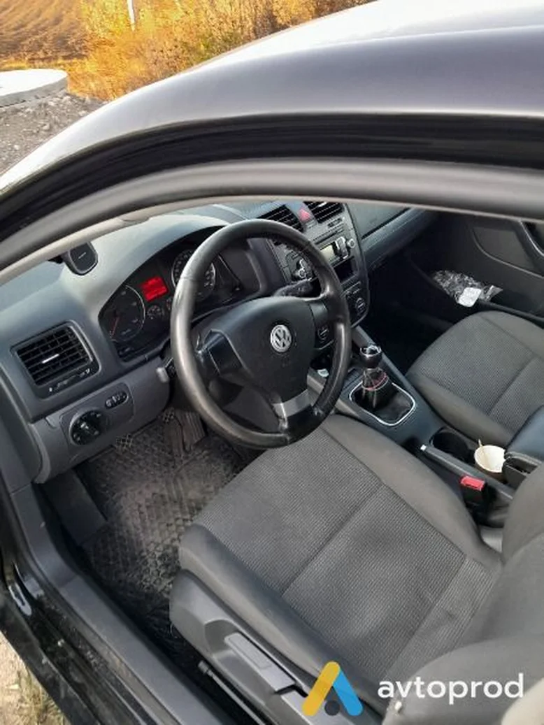 Фото 3 - Volkswagen Jetta 2008