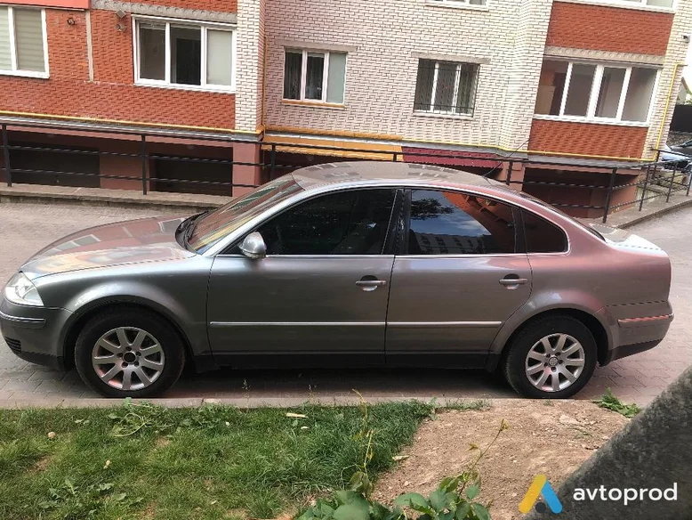 Фото 2 - Volkswagen Passat 2004