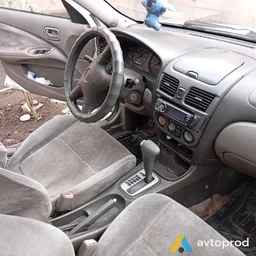 Photo 2 - Nissan Sentra 2002