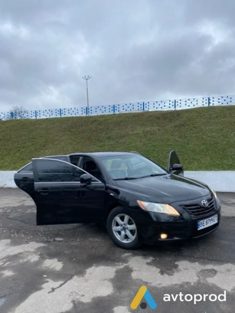Фото 1 - Toyota Camry 2008