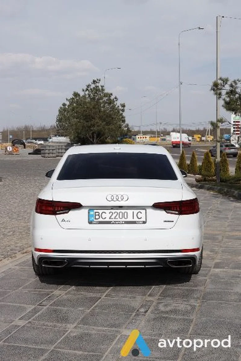 Фото 4 - Audi A4 2018