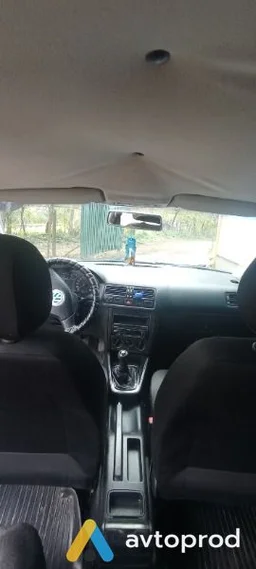 Photo 2 - Volkswagen Bora 2002