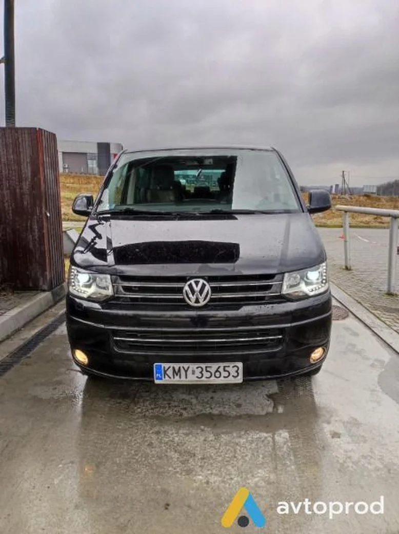 Фото 1 - Volkswagen Multivan 2013