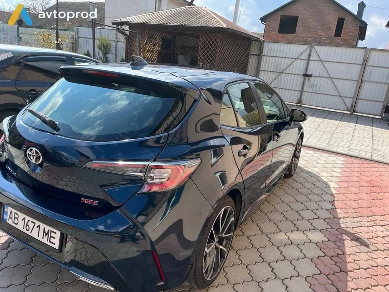 Фото 3 - Toyota Corolla 2019