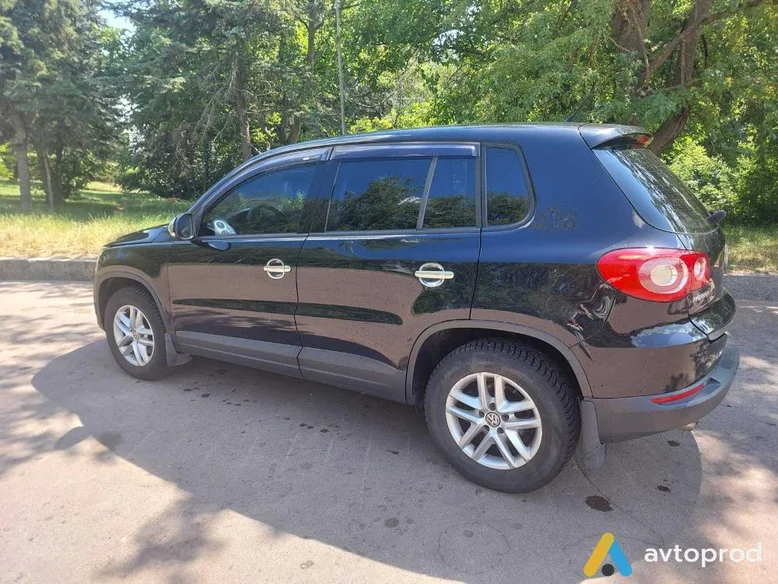 Photo 1 - Volkswagen Tiguan 2011