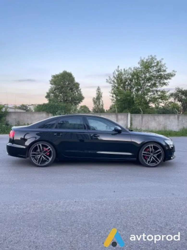 Фото 4 - Audi A6 2012