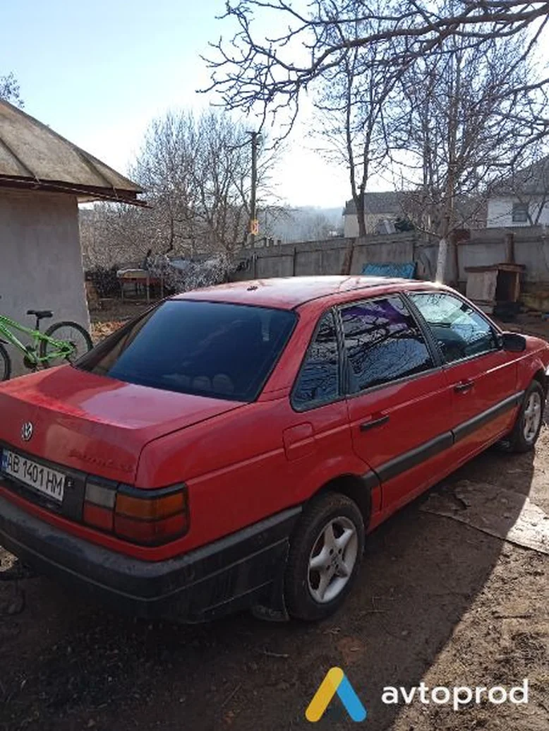 Фото 4 - Volkswagen Passat 1988