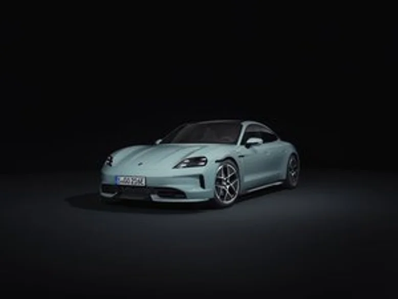 Porsche Taycan 2025 года - увеличенный запас хода и производительность