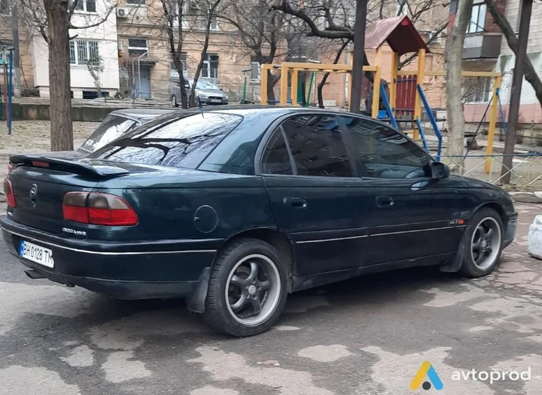 Фото 3 - Opel Omega 1995