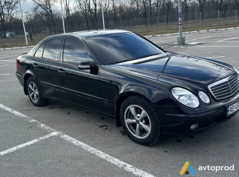 Фото 4 - Mercedes-Benz E-class 2005