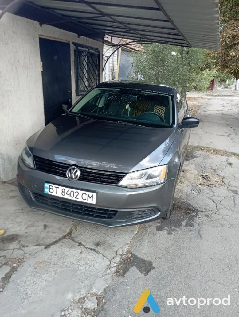 Фото 4 - Volkswagen Jetta 2012