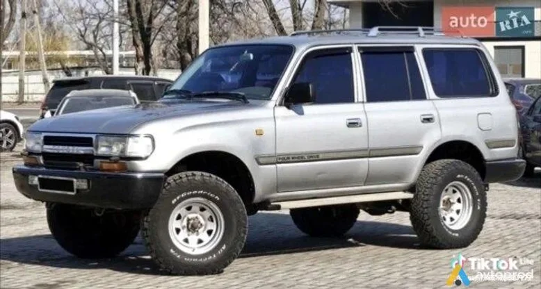 Фото 4 - Toyota Land Cruiser 1995