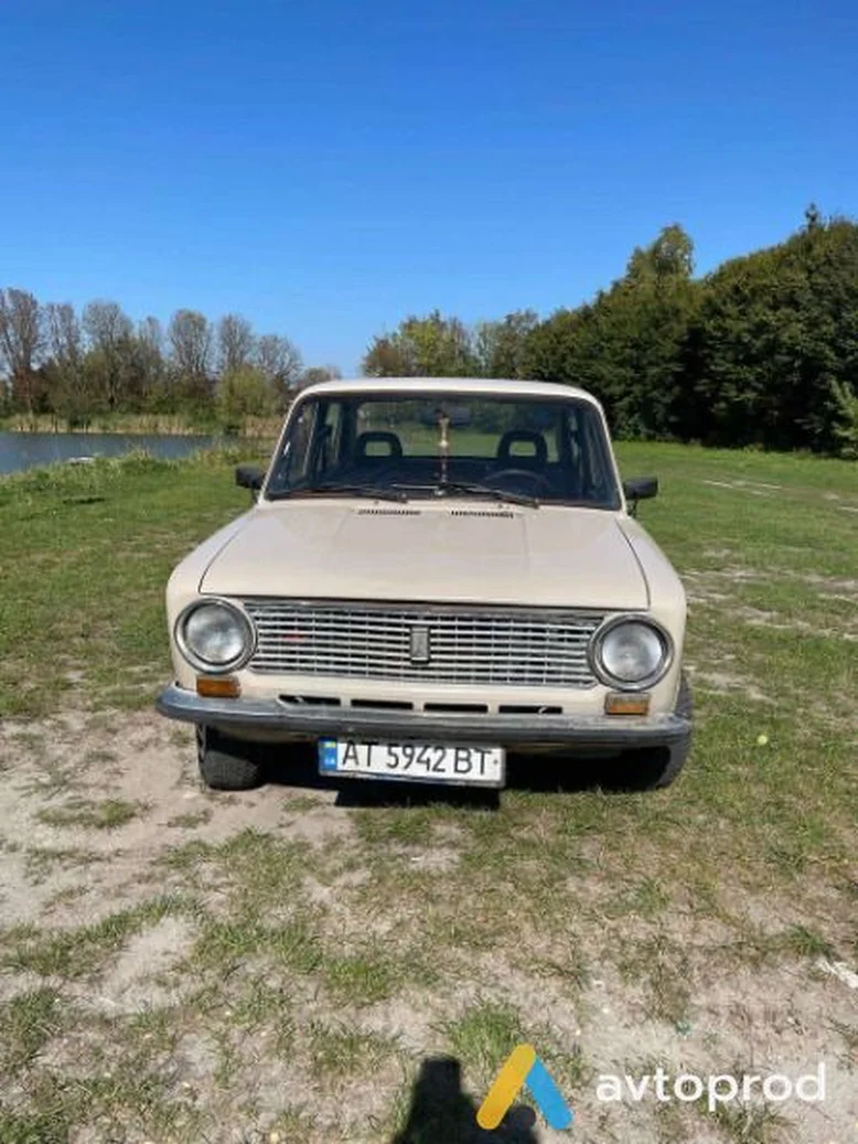 Фото 2 - VAZ 2101 1986
