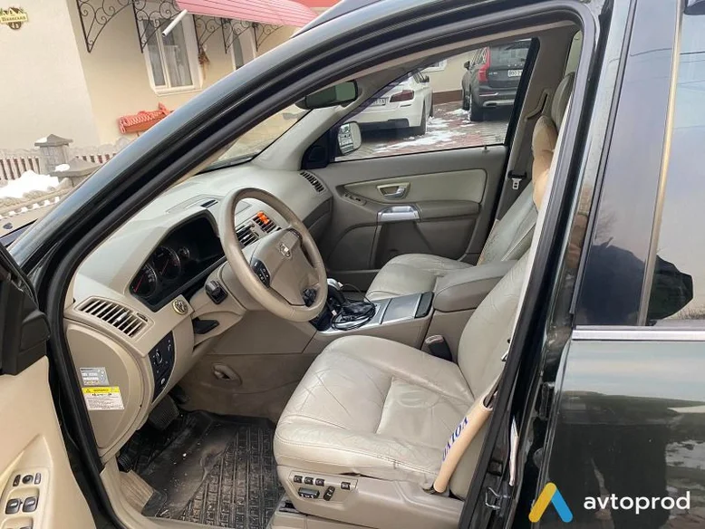 Фото 1 - Volvo XC90 2005