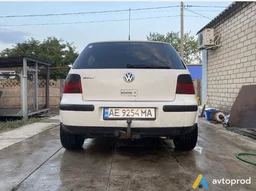 Photo 3 - Volkswagen Golf 1998