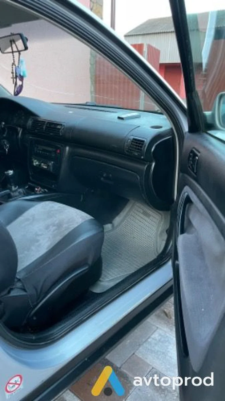 Фото 3 - Volkswagen Passat 1998