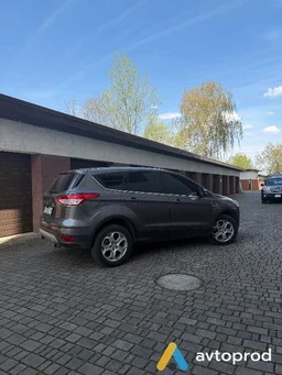 Фото 2 - Ford Kuga 2014
