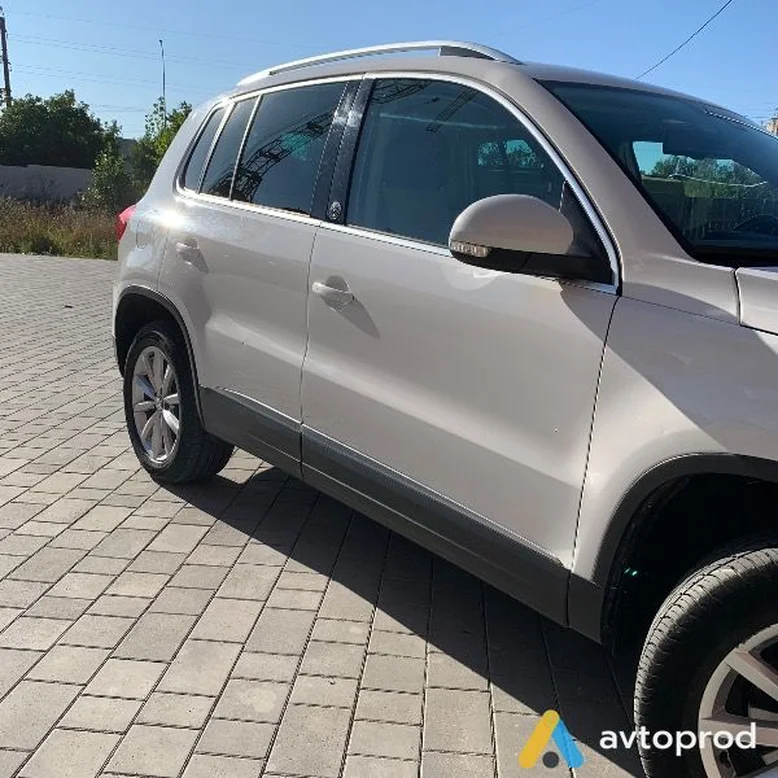 Фото 4 - Volkswagen Tiguan 2016