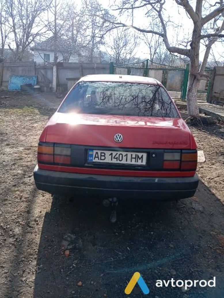 Фото 2 - Volkswagen Passat 1988